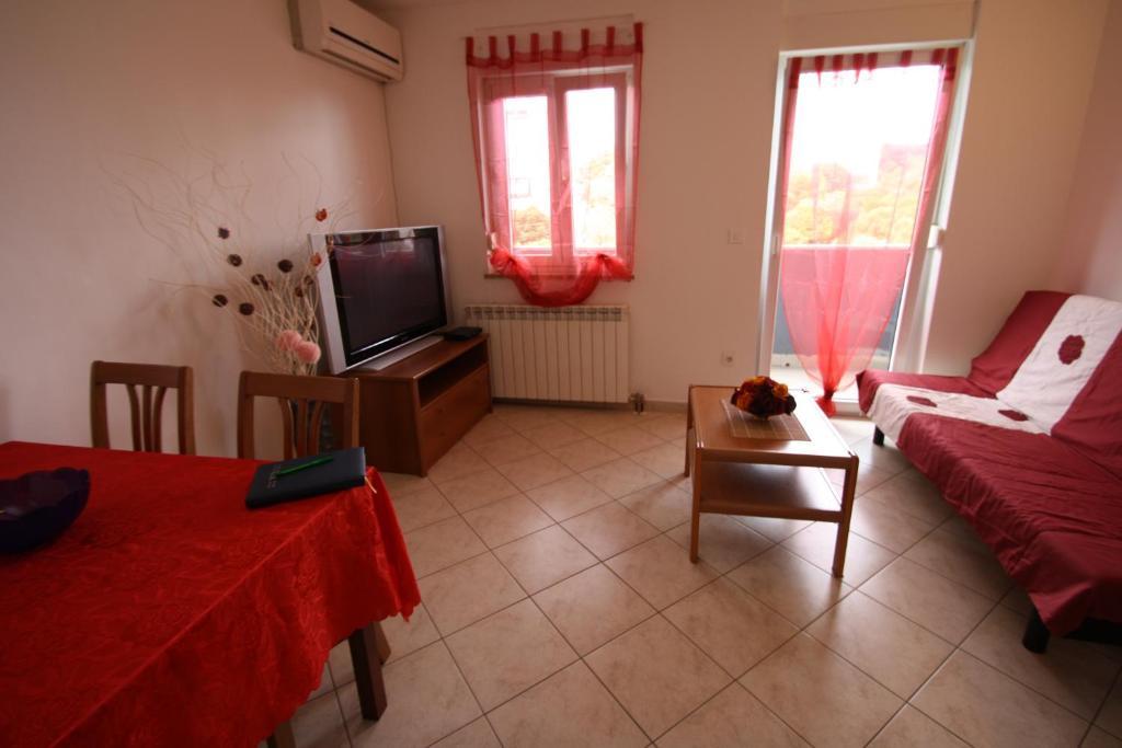 PUY Apartments Tena With Private Parking חדר תמונה
