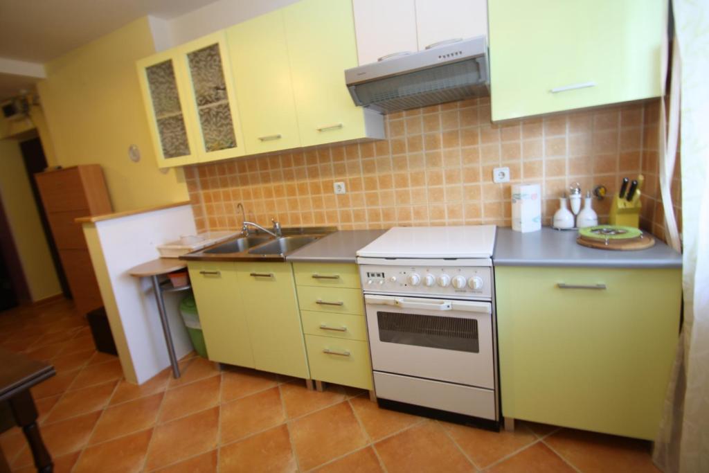 PUY Apartments Tena With Private Parking חדר תמונה
